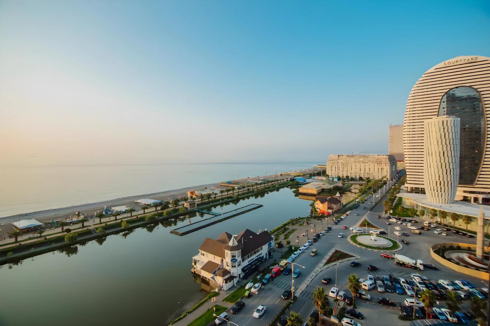 Appartamento View From Above Orbi City Batumi Esterno foto